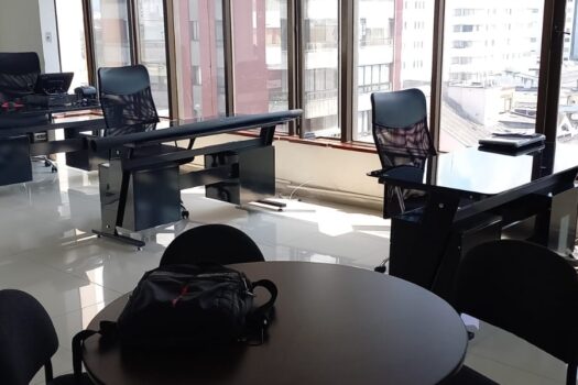 Oficina en arriendo