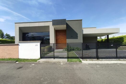 Casa campestre en arriendo en Combia